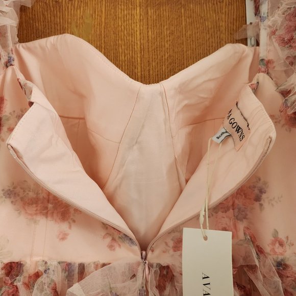 Ava Gowns Garden Party Pink - Picture 5 of 7